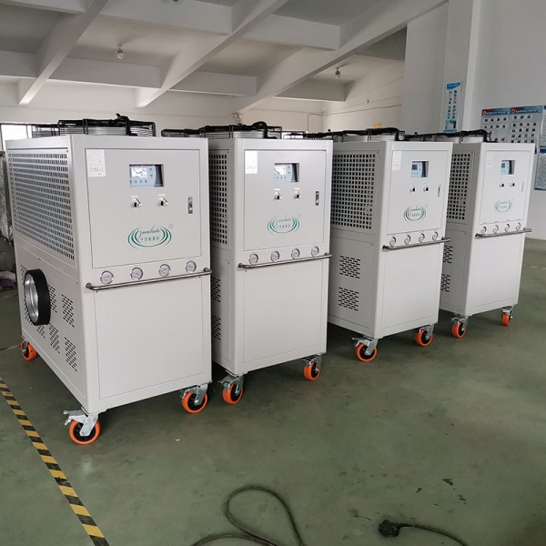 中藥粉碎冷風(fēng)機(jī)，低溫冷風(fēng)機(jī)，-35度冷風(fēng)機(jī)組